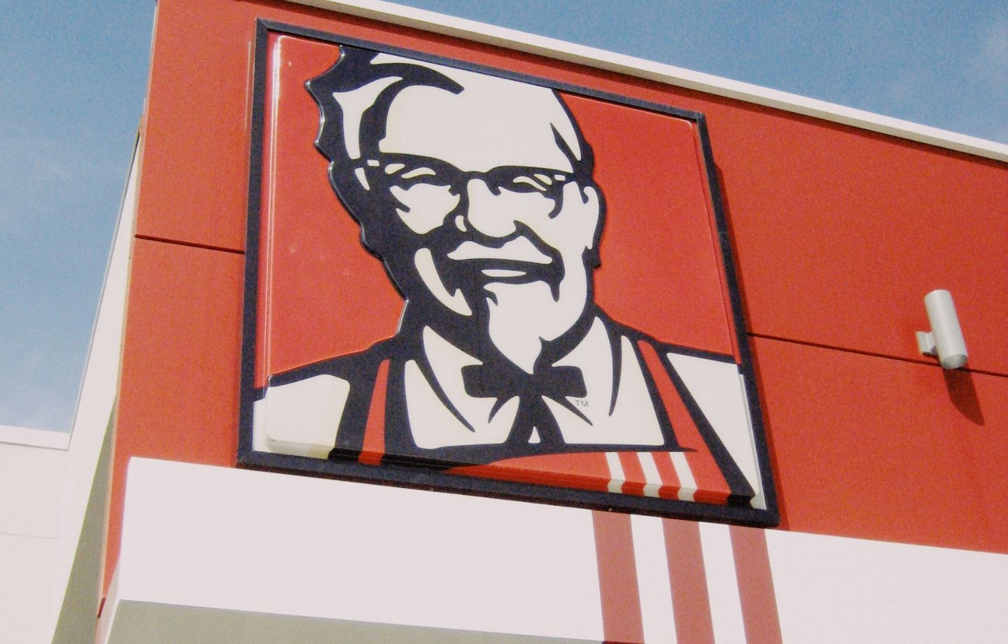 KFC Lapor Jualan Di Seluruh Dunia Jatuh, Terjejas Oleh Persaingan Harga & Permintaan Yang Perlahan