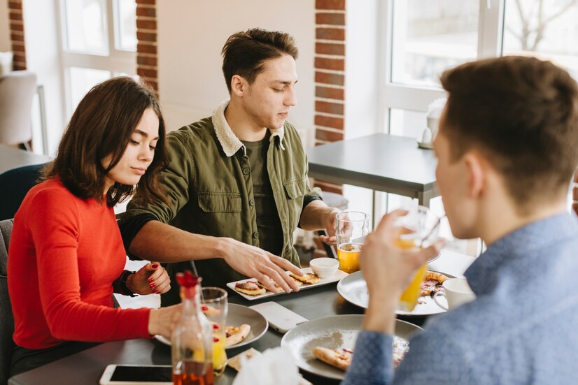 Lunchtime Connections: The Importance of Eating Together with Your Officemates