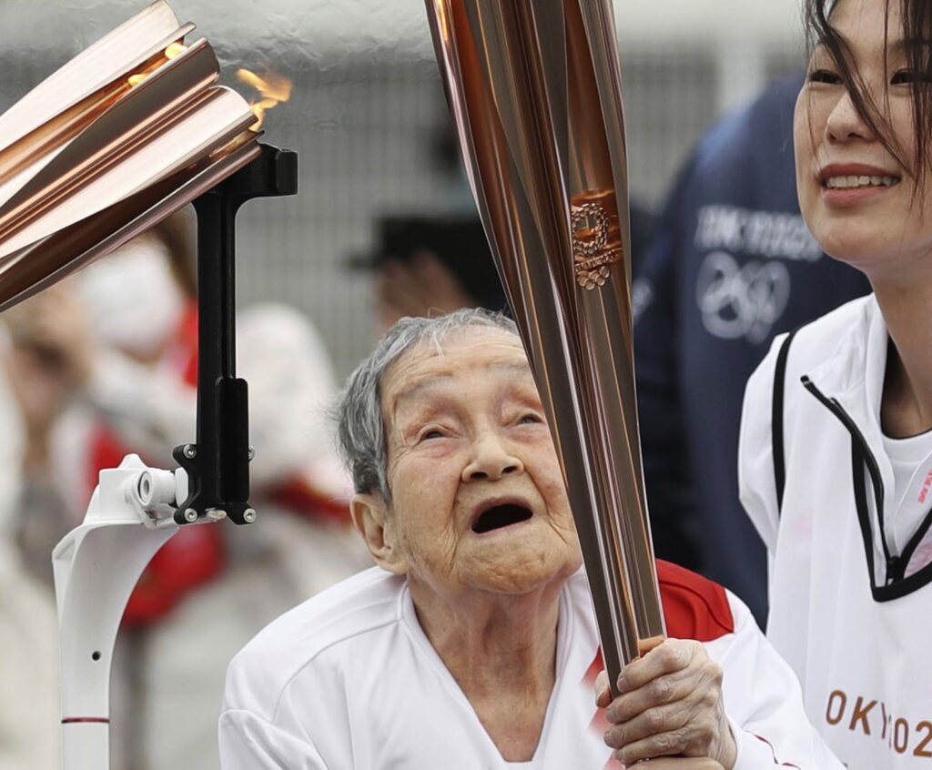 Bilangan Warga Emas Berusia 100 Tahun di Jepun Hampir Mencapai 100,000 Orang