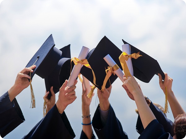 Warganet Persoalkan Graduan Baharu Ini Minta Gaji RM6,000 Semasa Temu Duga