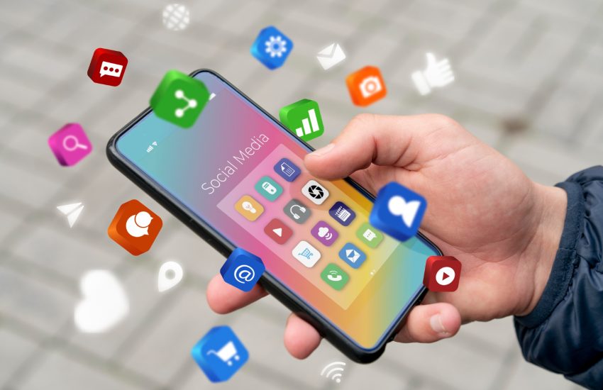 5 Kesan Negatif Media Sosial terhadap Kehidupan Seharian