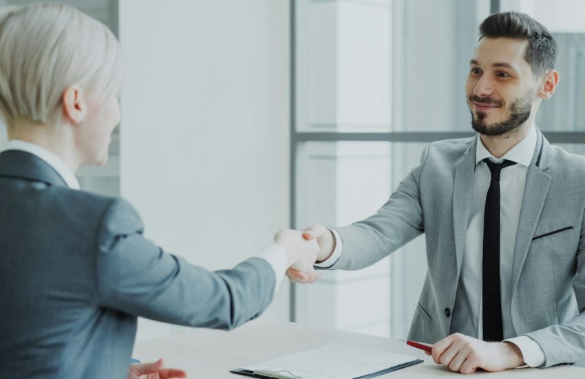 Ini Apa yang Anda Perlu Tahu Bila Cari Kerja Melalui ‘Recruitment Agency’