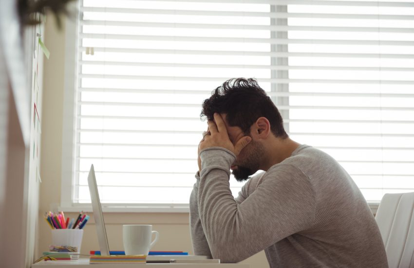 6 Cara Menangani Krisis Pertengahan Kerjaya (Mid-Career Crisis)