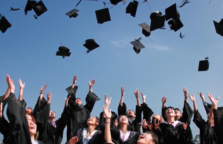 Ini Sebab Kenapa Graduan Malaysia Sukar Dapat Kerja Sesuai Kelayakan