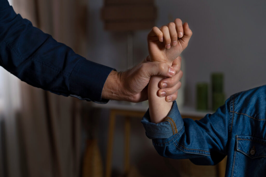 Immigration saves 10 victims of human trafficking