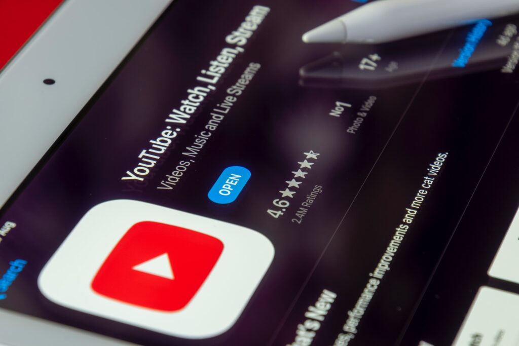 YouTube to eliminate 100 employees