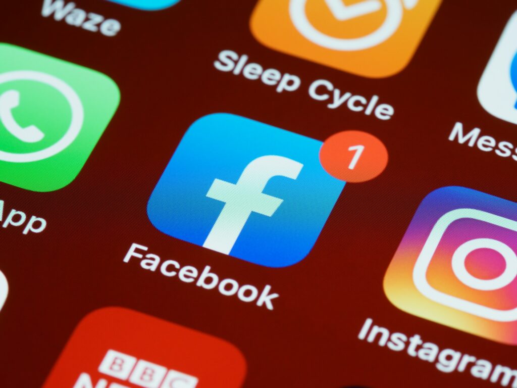 Facebook and Instagram is down, Elon Musk chimed in