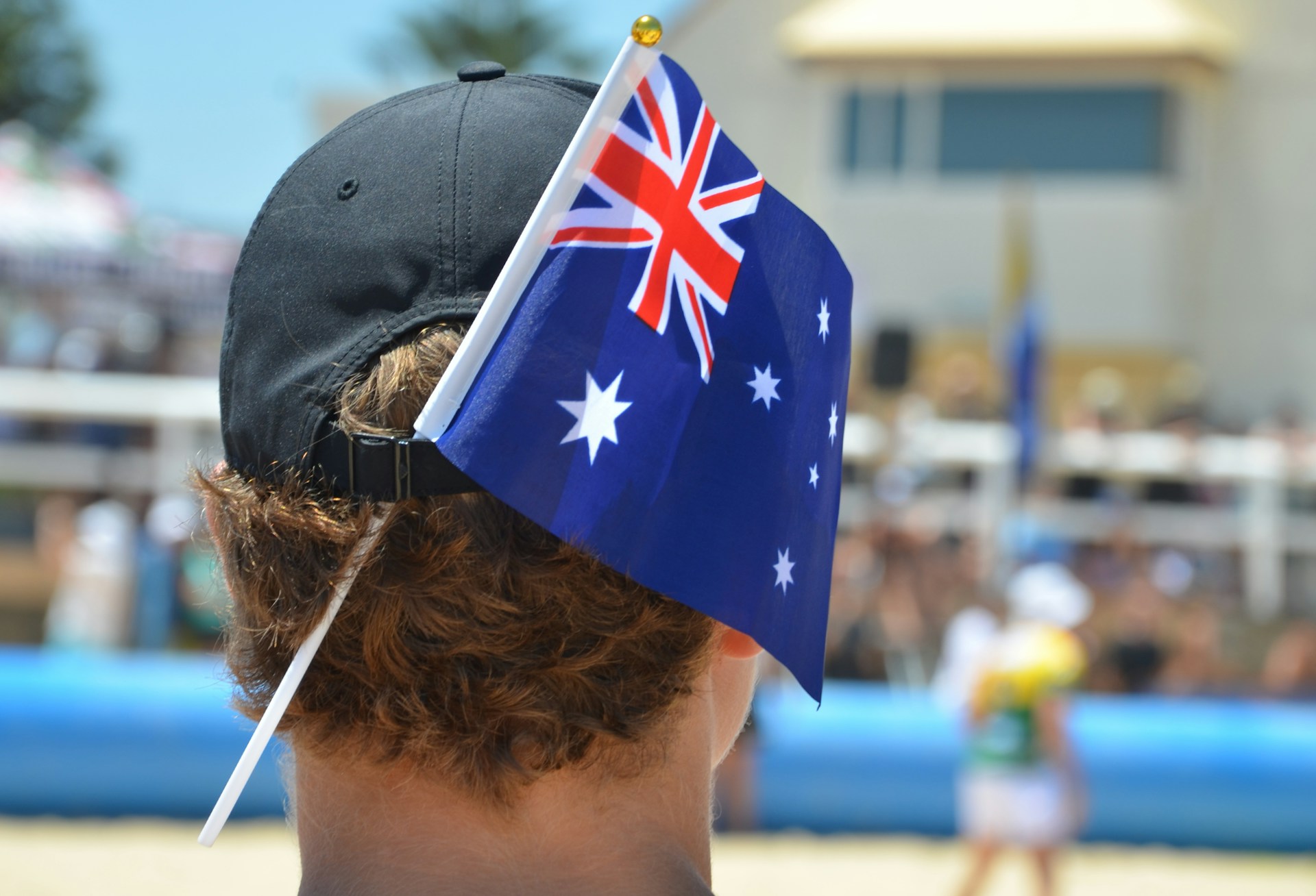 Australian workers can ignore business emails and calls after hours