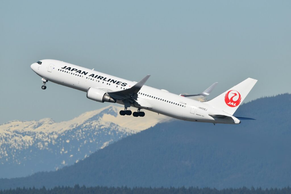 Japan Airlines cyberattack disrupts flights