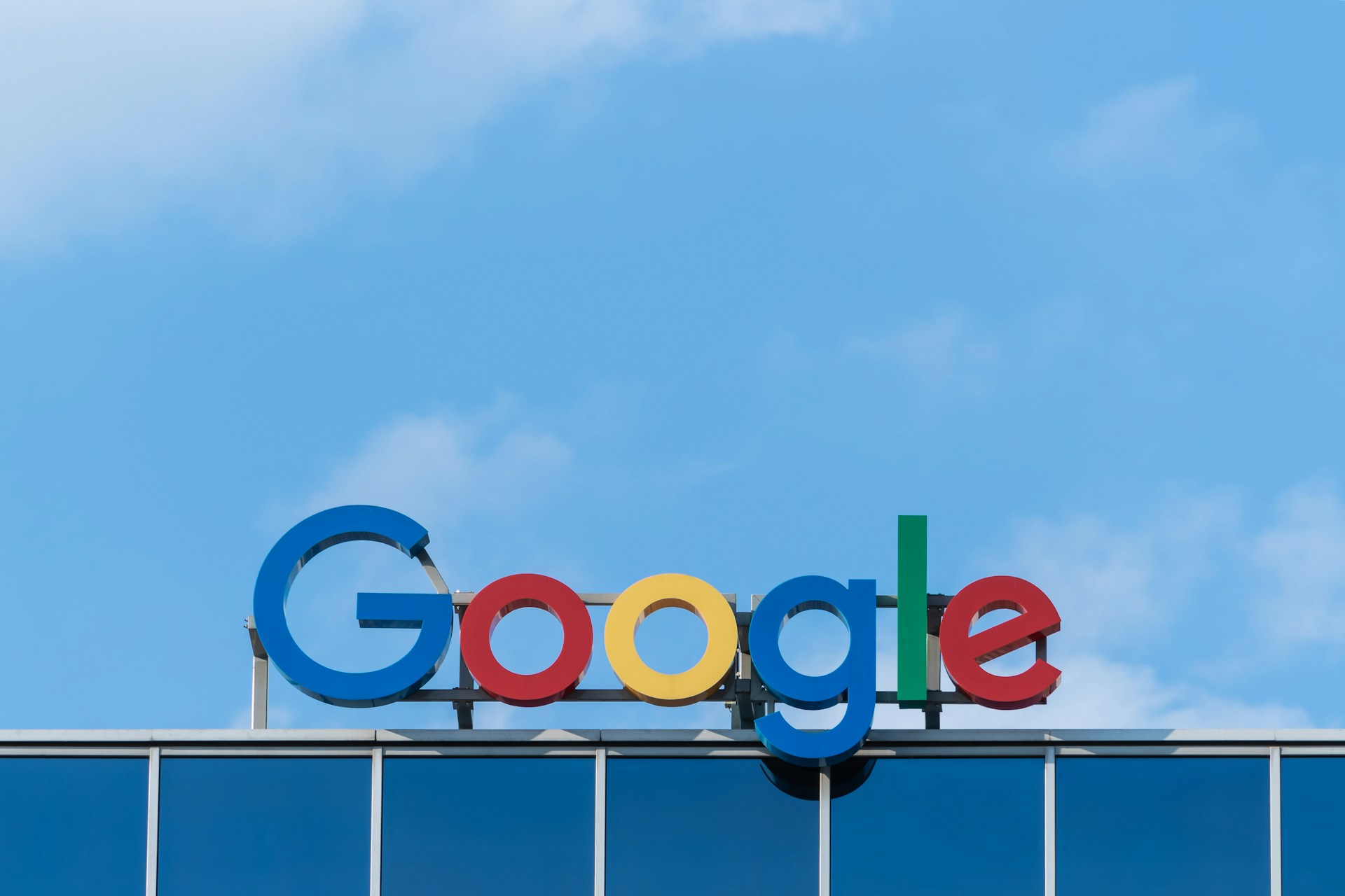 Google Hit with £5 Billion UK Lawsuit Over Search Ad Practices