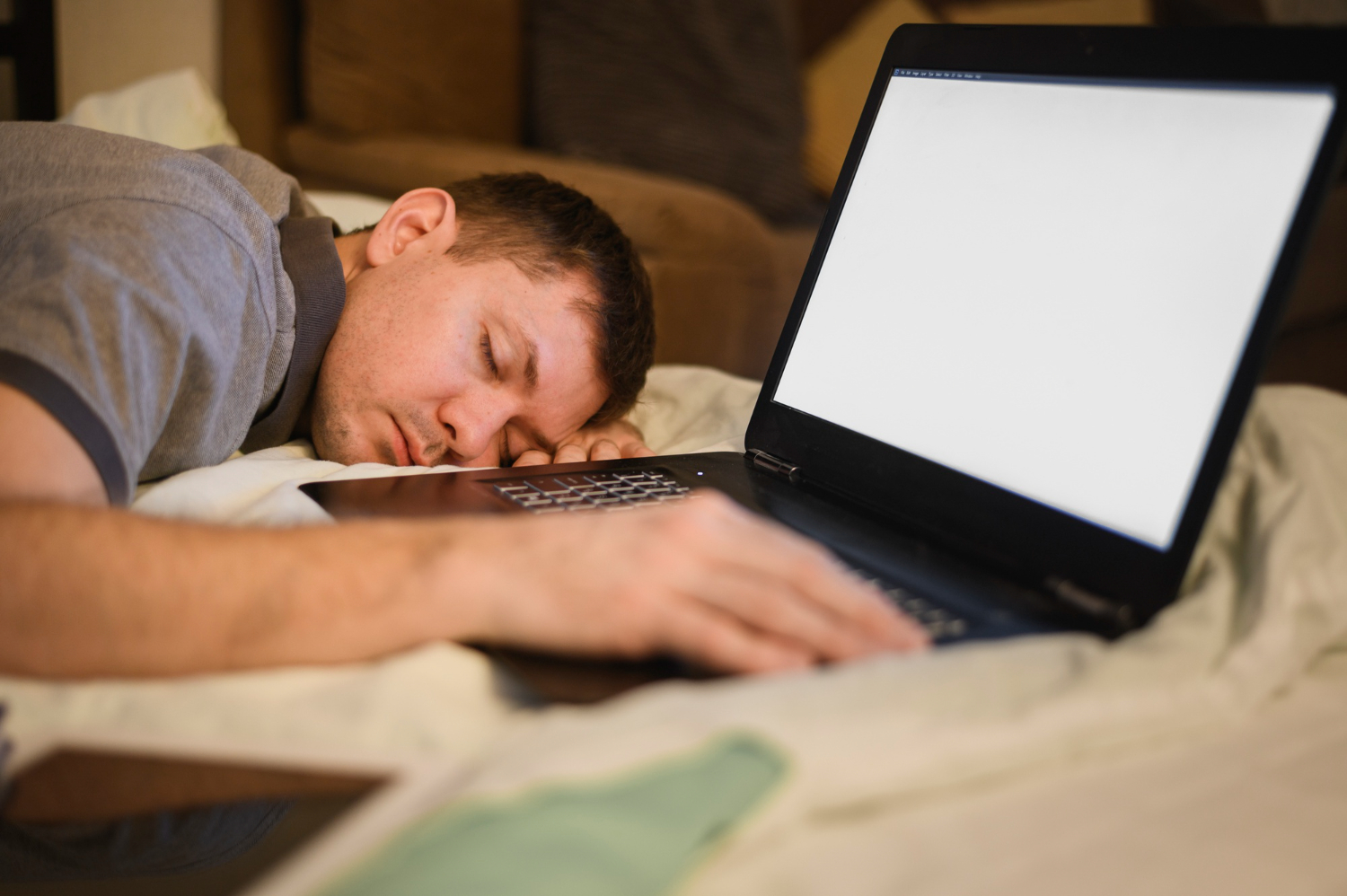 3 Ways to Prevent Workers Abusing Work from Home Policy