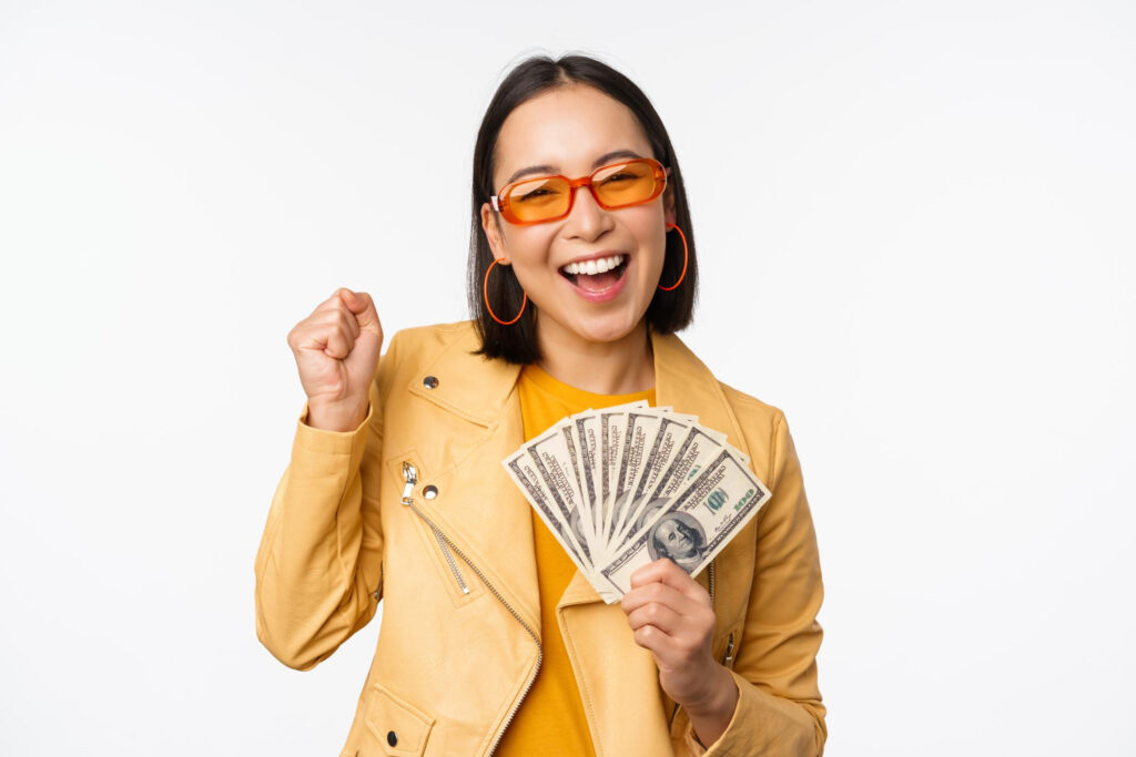 High Base Salary or High Bonus: Which Is Better?