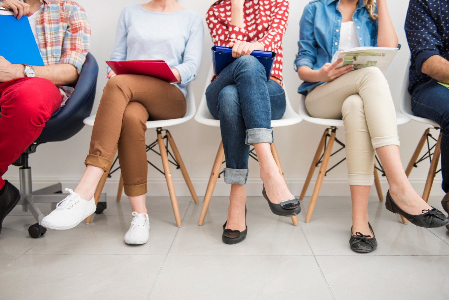 Workplace Fashion Faux Pas: What Not to Wear to a Job Interview