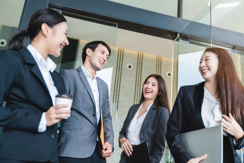 7 Ways to Get Hired Through Networking