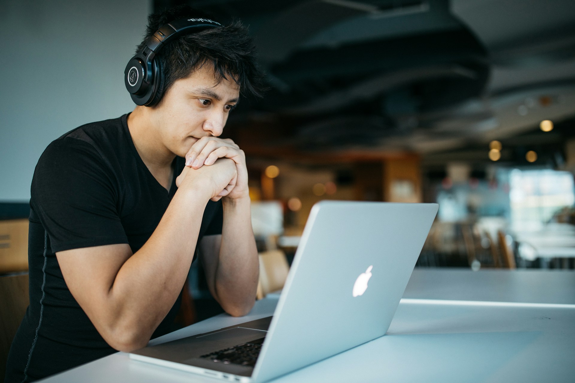 Navigating Recruitment Challenges: Why Job Requisition Software Matters